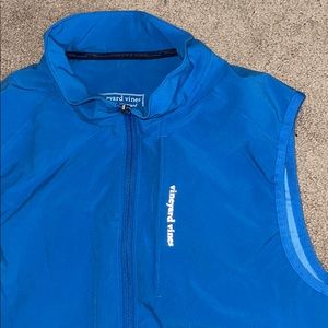 Vineyard vines vest